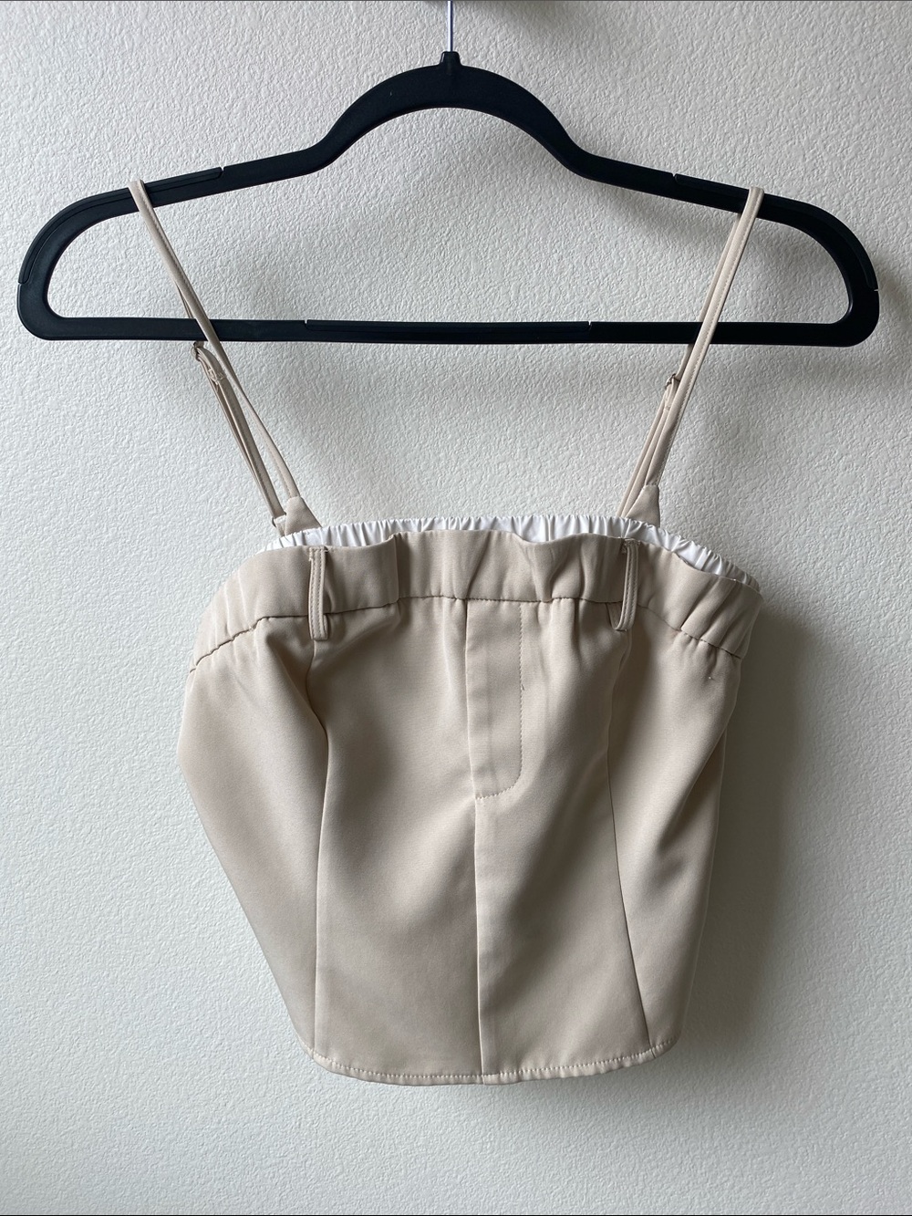 ASTR the Label - Avant-garde Bottoms Blouse in Latte - Size : S